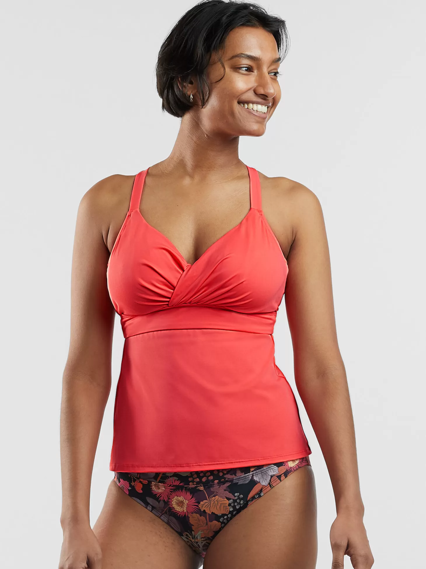 Metis Underwire Tankini Top - Solid>Title Nine Flash Sale