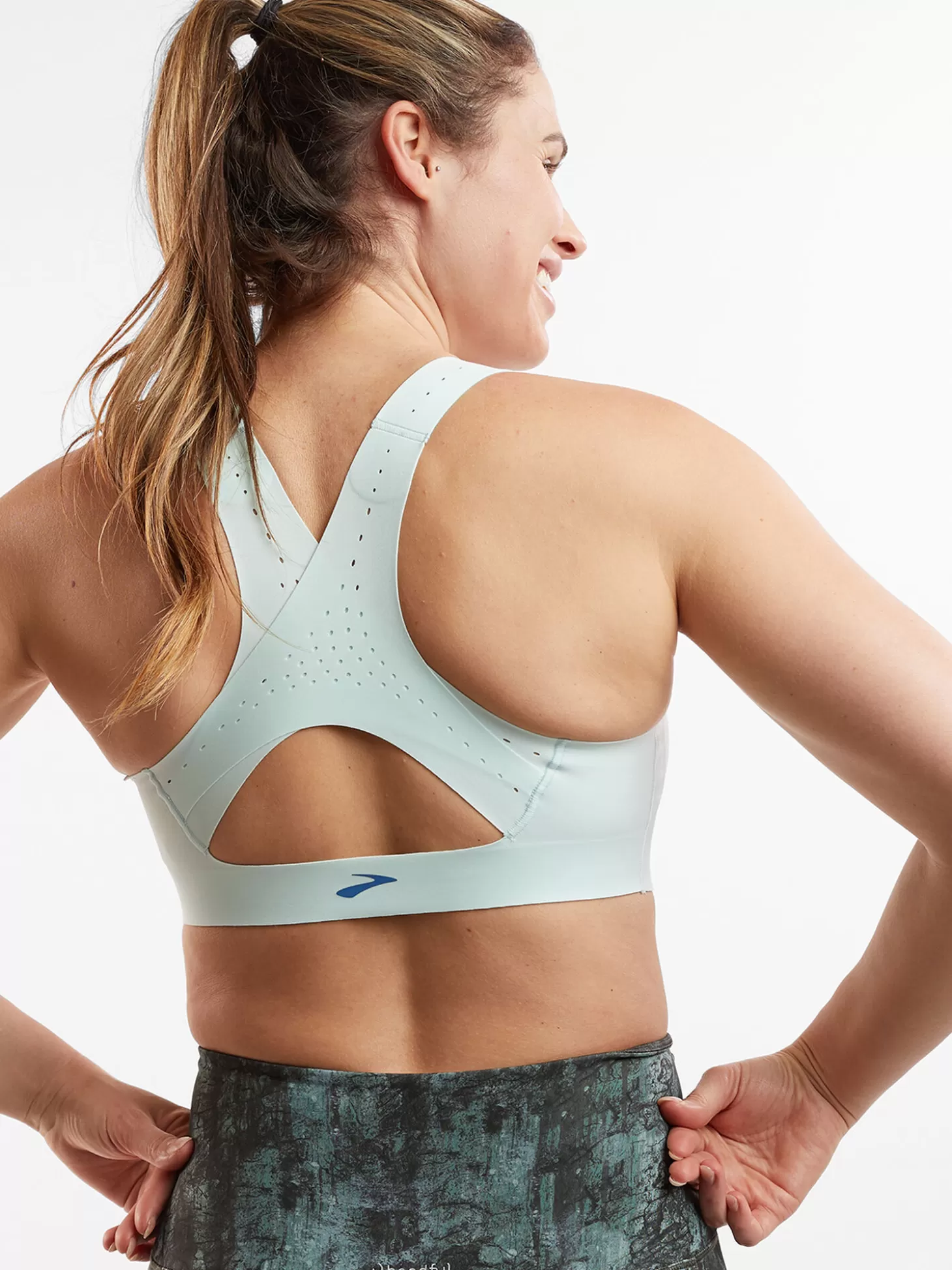 Run It All 2.0 Zip Front Sports Bra>Title Nine Fashion